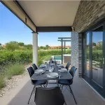 Lunasol 别墅 Kaštelir