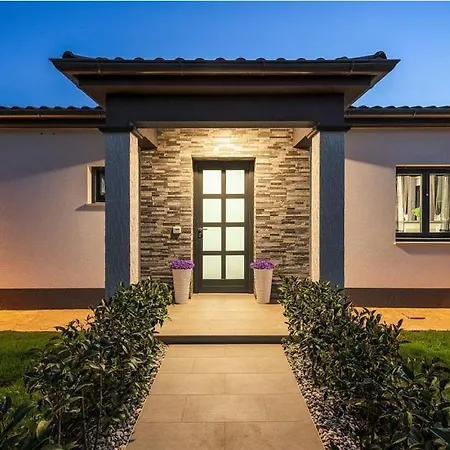 Villa Lunasol Kaštelir