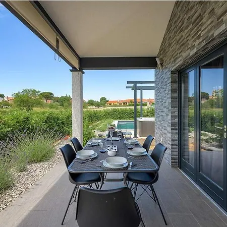 Lunasol Villa Kastelir